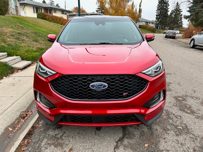 2020 Ford Edge ST - 2.7L EcoBoost V6 (335 HP) Low KM, Immaculate