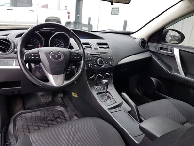 2013 Mazda MAZDA3