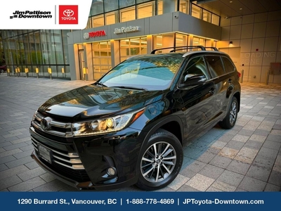 Used 2017 Toyota Highlander XLE AWD for Sale in Vancouver, British Columbia