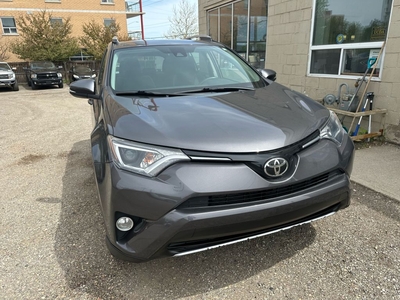 Used 2017 Toyota RAV4 AWD XLE for Sale in Waterloo, Ontario