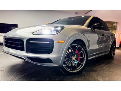 Used Porsche Cayenne 2022 for sale in Laval, Quebec