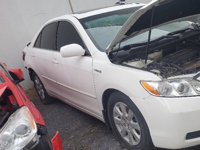 09 Toyota Camry hybrid for part $20 to $100 max