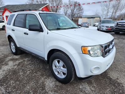 Used 2009 Ford Escape 4WD 4DR V6 AUTO XLT for Sale in Peterborough, Ontario