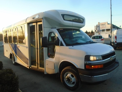 Used 2014 Chevrolet Express 3500 4500 Van 177 Diesel for Sale in Fenwick, Ontario