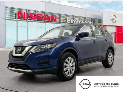 Used 2019 Nissan Rogue S AWD Apple CarPlay Heated seats Back-up camera for Sale in Winnipeg, Manitoba