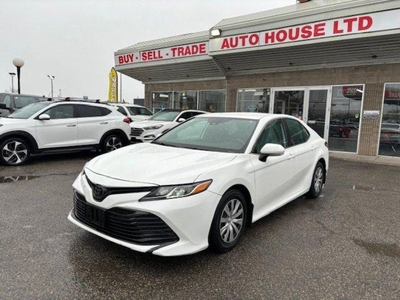 Used 2019 Toyota Camry LE NAVIGATION BACKUP CAMERA BLUETOOTH LANE ASSIST for Sale in Calgary, Alberta
