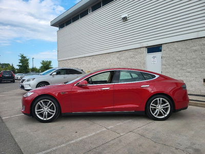 2013 Tesla Model S S 60 **7 PASSENGER-LEATHER-NAVI-AS IS SPECIAL