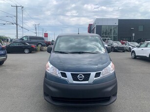 Used Nissan NV200 2017 for sale in Granby, Quebec