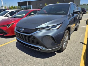 Used Toyota Venza 2024 for sale in Pincourt, Quebec