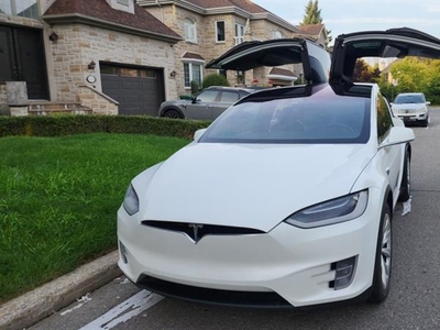 Used Tesla Model X 2018 for sale in Montreal, Quebec