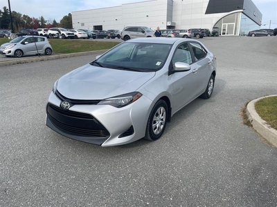 Used Toyota Corolla 2019 for sale in Sherbrooke, Quebec