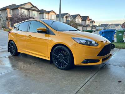 2013 Ford Focus ST LOW Km NO ACCIDENTS