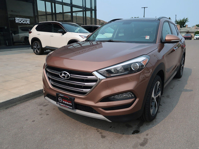 2017 Hyundai Tucson Limited ONE OWNER | LOW KMS | MOONROOF |...
