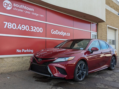 2018 Toyota Camry XSE IN BLACK EQUIPPED WITH A 2.5L FUEL EFFICIE
