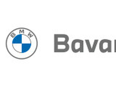 2024 BMW 3 Series 330i xDRIVE | Premium Enhanced Pkg | Advanced