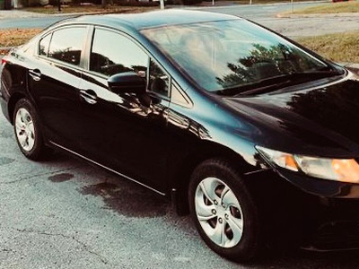 Honda Civic 2014 for sale (SELLING AT IT IS + NEGOTIABLE)