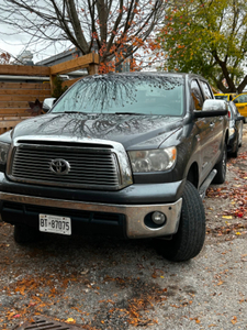 2011 Toyota Tundra Platinum