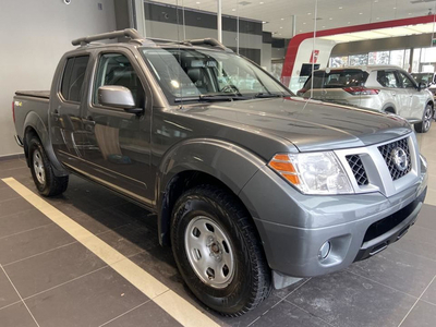2019 Nissan Frontier Crew Cab PRO-4X 4x4 at (2)