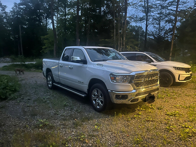 New 2022 Ram 1500 Big Horn - Very Low KM/Level 2/Moving