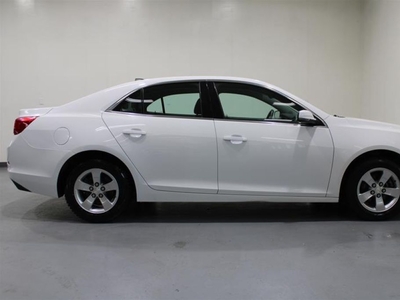 Used 2013 Chevrolet Malibu WE APPROVE ALL CREDIT for Sale in London, Ontario
