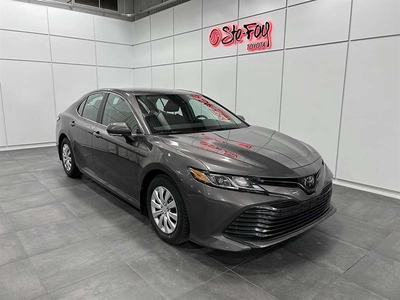 Used Toyota Camry 2020 for sale in Quebec, Quebec