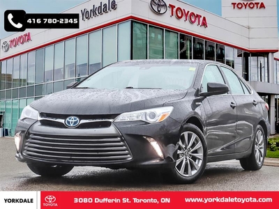 Used Toyota Camry Hybrid 2017 for sale in Toronto, Ontario