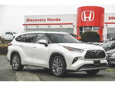 Used Toyota Highlander 2020 for sale in Duncan, British-Columbia