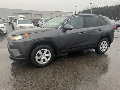 Used Toyota RAV4 2021 for sale in Victoriaville, Quebec