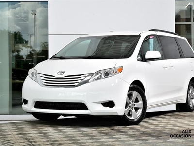 Used Toyota Sienna 2017 for sale in Montreal, Quebec