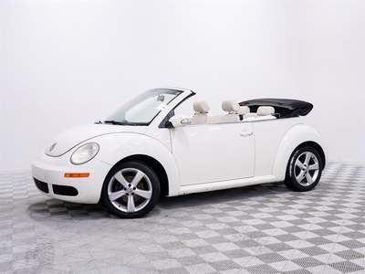 Used Volkswagen New Beetle 2007 for sale in Brossard, Quebec