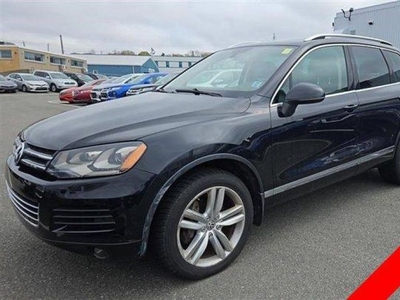 Used 2014 Volkswagen Touareg EXECLINE for Sale in Halifax, Nova Scotia