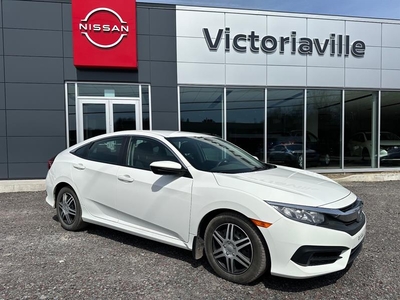 Used Honda Civic 2017 for sale in Victoriaville, Quebec
