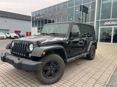 Used Jeep Wrangler 2015 for sale in Saint-Hyacinthe, Quebec