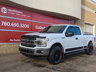 2018 Ford F-150 XLT IN WHITE EQUIPPED WITH A 3.3L V6 , 4X4 ,17IN