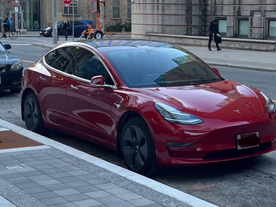 2018 Tesla Model 3 long range with FSD