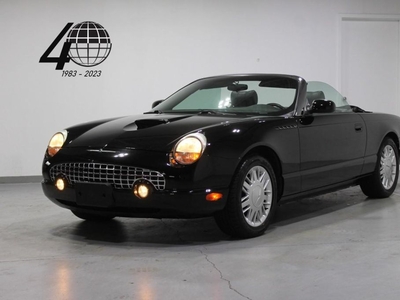 Used 2002 Ford Thunderbird Standard Rare! Clean Ontario vehicle! for Sale in Etobicoke, Ontario