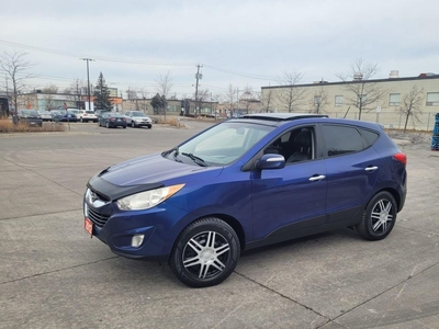 Used 2012 Hyundai Tucson Limited, 4WD, Leather Roof, Auto, 3/Y Warranty ava for Sale in Toronto, Ontario