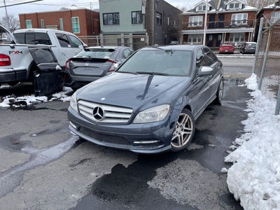 Used 2009 Mercedes-Benz C-Class C300 *AWD, SUNROOF, HEATED LEATHER SEATS, SAFETY* for Sale in Hamilton, Ontario