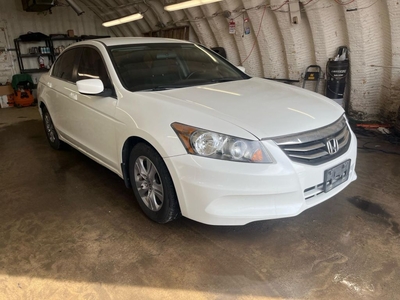 Used 2012 Honda Accord *** AS-IS SALE *** YOU CERTIFY & YOU SAVE!!! *** Keyless Entry * Steering Controls * Power Locks/Windows/Side View Mirrors/Driver Seat * AM/FM/Bluetoo for Sale in Cambridge, Ontario