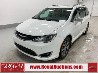 Used 2017 Chrysler Pacifica Limited for Sale in Calgary, Alberta