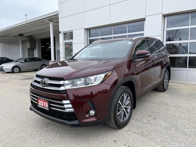 Used 2019 Toyota Highlander AWD XLE for Sale in North Bay, Ontario