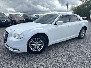 Used 2016 Chrysler 300 LIMITED RWD for Sale in Dunnville, Ontario