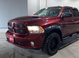 Used 2017 RAM 1500 4WD Crew Cab 140.5 Express *Ltd Avail* for Sale in Nepean, Ontario