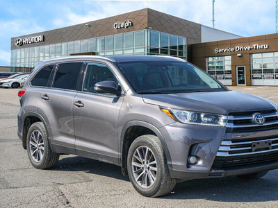 2019 Toyota Highlander XLE AWD 8-PASS | LEATHER | ROOF | NAVI