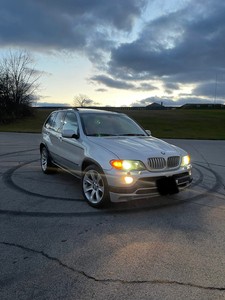 2005 BMW X5 4.8is 47k In documented service history