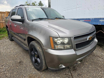 2007 Chevrolet Avalanche LS 4WD / AS IS / DYNASTY AUTO