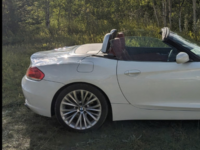 2009 Bmw Z4 hard top convertible top model loaded
