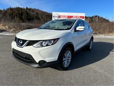 2018 Nissan Qashqai S FWD/Heated Seats/No Accidents