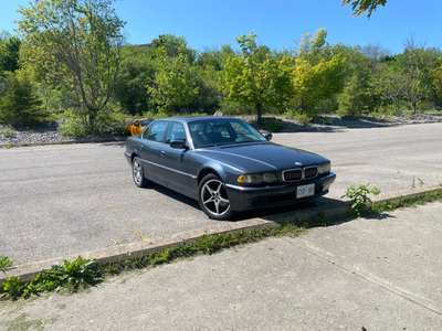 BMW 740IL 2001