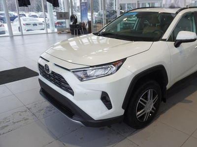 Toyota RAV4 Limited TI 2021 cuir , toit, bas kilo ** 32000 km **